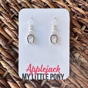 New Handmade "Applejack" (My Little Pony) Silver Horseshoe Earrings (Version 5)